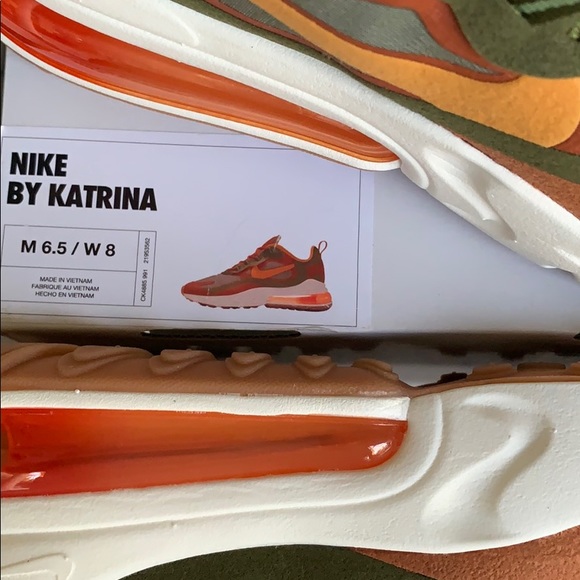 NIKE ID CUSTOM AIR MAX 270 (NIKE BY KATRINA) - Picture 12 of 16
